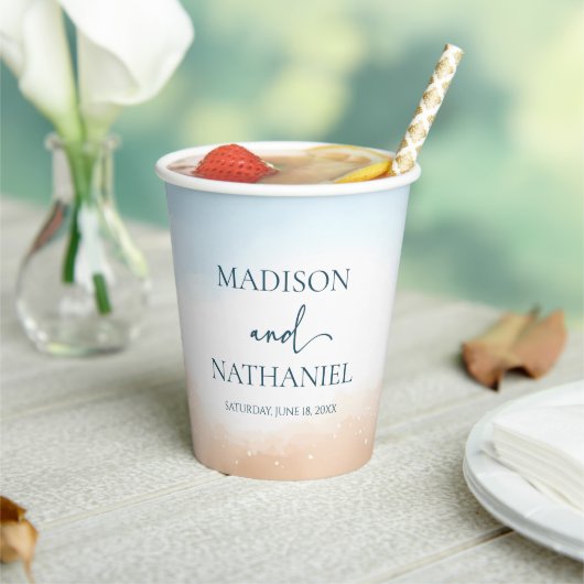 Elegante Blauwe Oceaan Strand Oever Zand Bruiloft Papieren Bekers (Insitu)