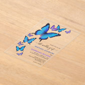Elegante Blauwe Paarse Bloemen Vlinderbruiloft Acryl Uitnodigingen (Laagn)
