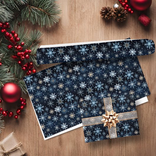 Elegante Blauwe  Sneeuwvlokken Cadeaupapier