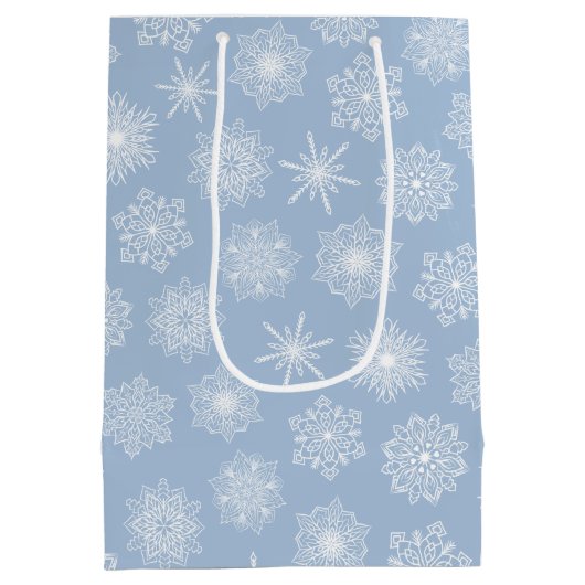 Elegante Blauwe Sneeuwvlokken Kerstmis Winter Fees Medium Cadeauzakje (Achterkant)