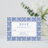 Elegante Blauwe Tegels bruiloft RSVP Kaartje (Staand voorkant)