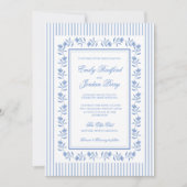 Elegante Blauwe & Witte Bloemige Bruiloft Kaart (Voorkant)