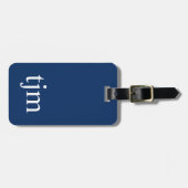 Elegante Blauwe Witte Krachtige Monogram QR Code Bagagelabel (Voorkant horizontaal)