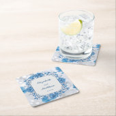 Elegante Blauwe & Witte Overlay Bloemen bruiloft Kartonnen Onderzetters (Insitu)