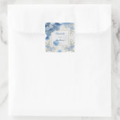 Elegante Blauwe & Witte Overlay Bloemen bruiloft Vierkante Sticker (Tas)