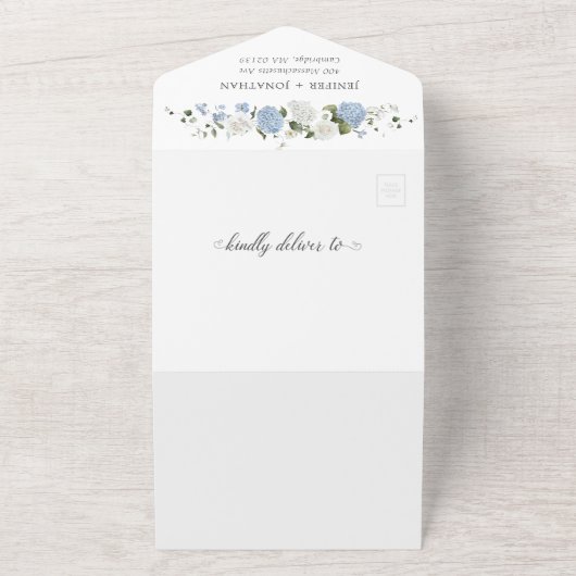 Elegante Blauwe Witte Rozen Bloemstuk All In One All In One Uitnodiging (Buitenkant)