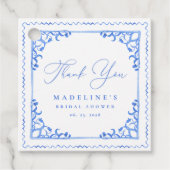 Elegante blauwe witte tegel bruidsmeisjeshuwelijk bedankjes labels (Voorkant)