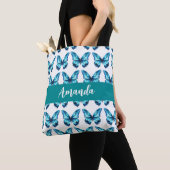 Elegante Blauwgroen Butterly Pattern Name Tote Bag (Dichtbij)