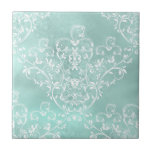 Elegante Blauwgroen Damask Tegel Tegeltje<br><div class="desc">Witte damask filigree en bloempatroon op zacht gearceerde pastel blauwgroen achtergrond.</div>