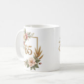 Elegante Bloem 65e Verjaardag Aangepaste Naam & Da Koffiemok (Voorkant links)
