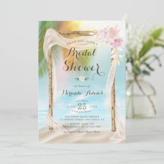 Elegante Bloemboog Tropisch Strand Bruidsfeestje Kaart (Staand voorkant)