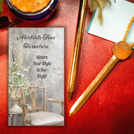 Elegante Bloemen en Fancy Stoel Verticaal Visitekaartje