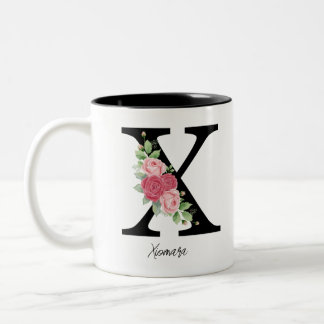 Elegante Bloemen Gepersonaliseerde Monogram Koffie Tweekleurige Koffiemok