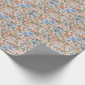 Elegante Bloemen: Kleine Vrijheidsstijl Cadeaupapier (Hoek)