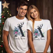 Elegante Bloemen Monogrammen Familie Kerstmis T-shirt