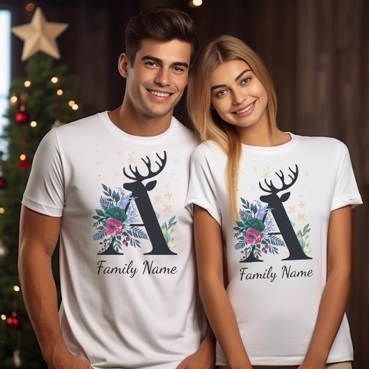 Elegante Bloemen Monogrammen Familie Kerstmis T-shirt