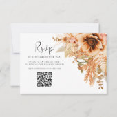 Elegante Bloemen QR Code Terracotta Herfstbruiloft RSVP Kaartje (Voorkant)