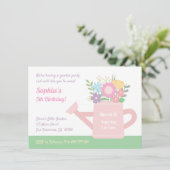 Elegante Bloemen Watering Can Garden Verjaardagsfe Kaart (Staand voorkant)