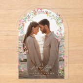 Elegante bloemenboog foto Sla de datum bruiloft Acryl Uitnodigingen (Voorkant)