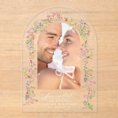 Elegante Bloemenboog Fotobruiloft Bewaar onze datu Acryl Uitnodigingen (Voorkant)