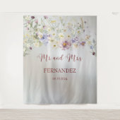 Elegante bloemenherfst Mr en Mrs Wedding Achtergro Wandkleed (Voorkant)