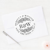 Elegante bloemenkrans monogram save the date ronde sticker (Envelop)