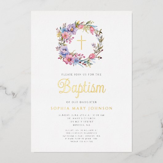 Elegante Bloemenkrans Religieus Meisje Doop Goud Folie Uitnodiging (Voorkant)