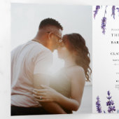 Elegante bloemenlavendel Alles in één bruiloft Drieluik Uitnodiging (Binnenzijde eerst)