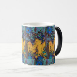Elegante bloemenomhelzing met zon- en oogkunst magische mok