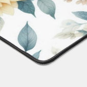 Elegante Bloemenpastel Blauw en Geel op Wit Bureaumat (Hoek)