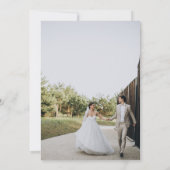 Elegante bloemenrustieke eucalyptus groen bruiloft kaart (Achterkant)