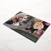 Elegante bloemenschrift | Moderne afstudeerkaart v Folie Uitnodiging (Gedraaid)