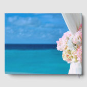 Elegante bloemenzomer blauwe oceaan strand bruilof gastenboek (Achterkant)