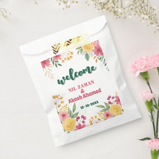 Elegante bloemige dubbelnaam bruidsdouche uitnodig bedankzakje (Gezegeld)