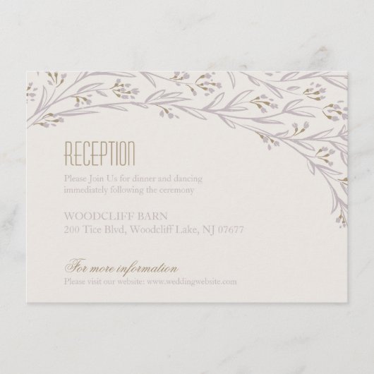 Elegante bloemige lila rustieke trouwreceptiekaart informatiekaartje (Voorkant)