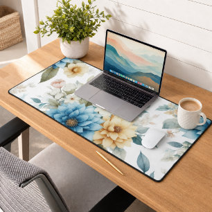 Elegante bloemige pastelblauw en geel op wit bureaumat