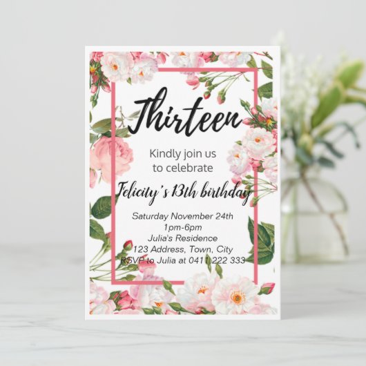 Elegante bloemige verjaardagsuitnodiging kaart (Staand voorkant)