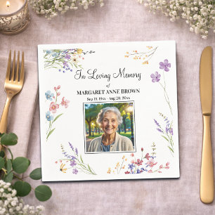 Elegante Bloemrijke Viering Van Het Leven Foto  Servet