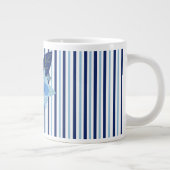 Elegante bloemstrepen monochromatisch blauw grote koffiekop (Rechts)