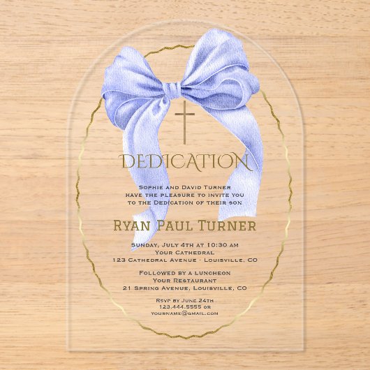 Elegante Blue Bow Gold Boy Toewijding Transparant Acryl Uitnodigingen (Voorkant)