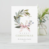 Elegante Blush Blauw Groene Winter Kerst Krans Feestdagenkaart (Staand voorkant)