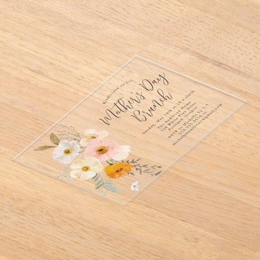 Elegante Blush Bloemen Moederdag Brunch Acryl Uitnodigingen (Laagn)