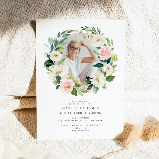 Elegante Blush Bloemen Viering van het leven Begra Kaart