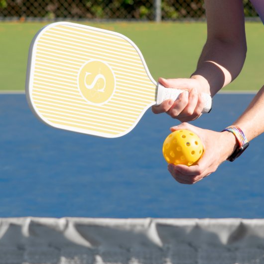 Elegante Blush Gestreepte Monogram Pickleball Padd Paddle (Insitu)