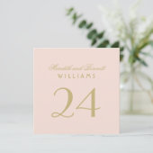 Elegante Blush Gold bruiloft Monogram Tafelnummer (Staand voorkant)