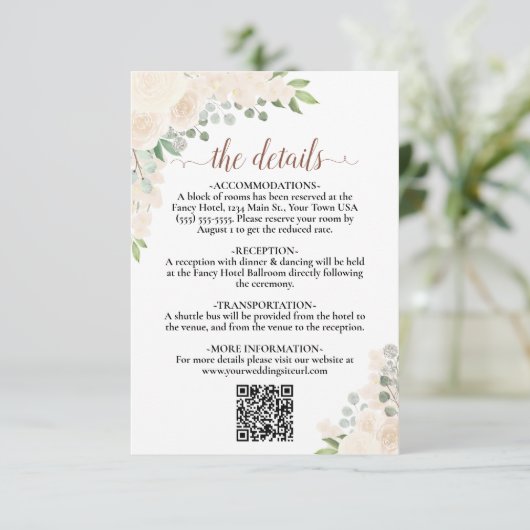 Elegante Blush Peach Bloemen Bruiloft Details QR C Informatiekaartje (Staand voorkant)