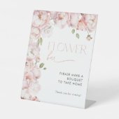 Elegante Blush Pink Bloemen Vrijgezellenfeest Bloe Reclamebord Met Voetstuk (Voorkant)