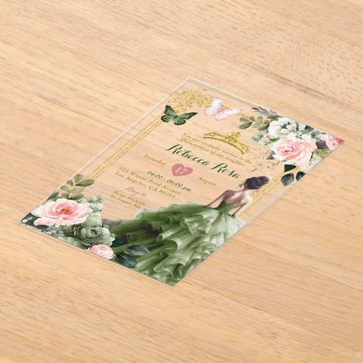 Elegante Blush Pink Sage Green Quinceañera Acryl Uitnodigingen (Laagn)