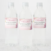 Elegante Blush Roze Bloemen Quinceañera Verjaardag Waterfles Etiket (Flessen)