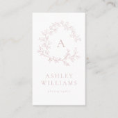 Elegante Blush Roze Monogram QR Code Floral Crest Visitekaartje (Voorkant)